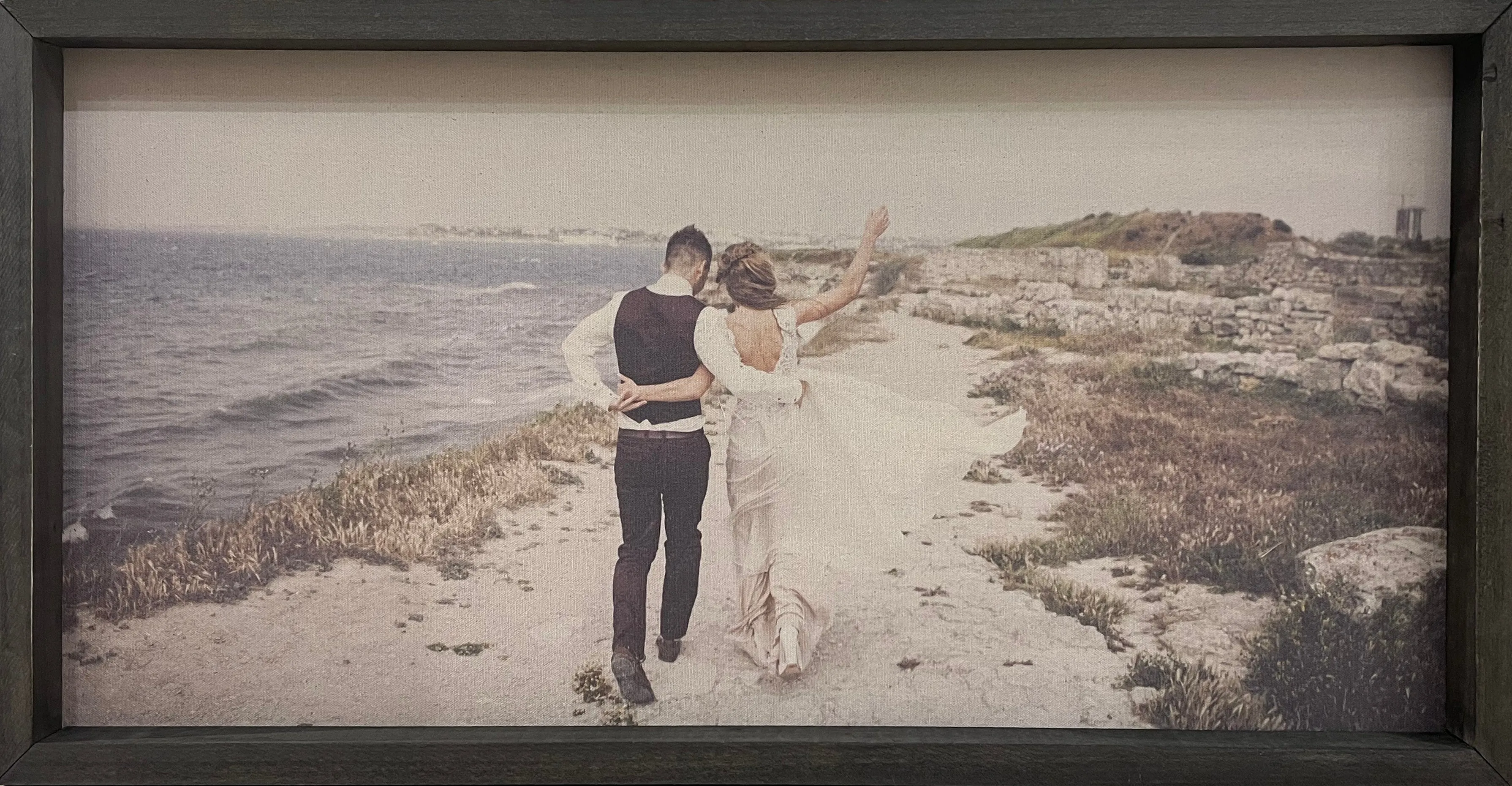 35x18 Thin Photo Frame