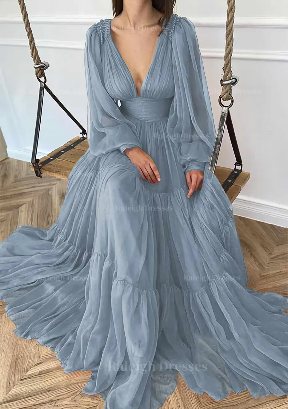 A-line V Neck Full/Long Sleeve Long/Floor-Length Chiffon Prom Dress With Pleated