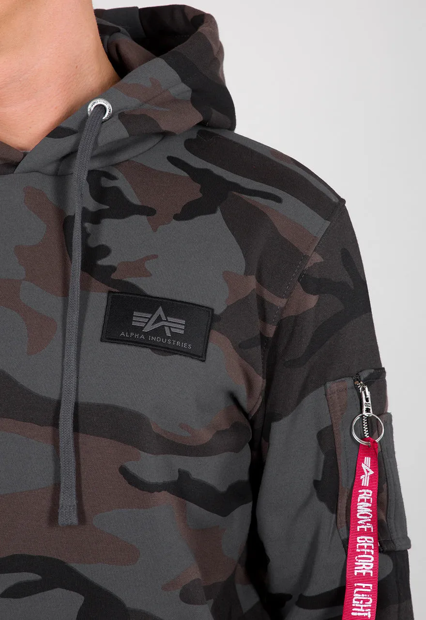 Alpha Industries Backprint Hoodie Black Camo 178318-125