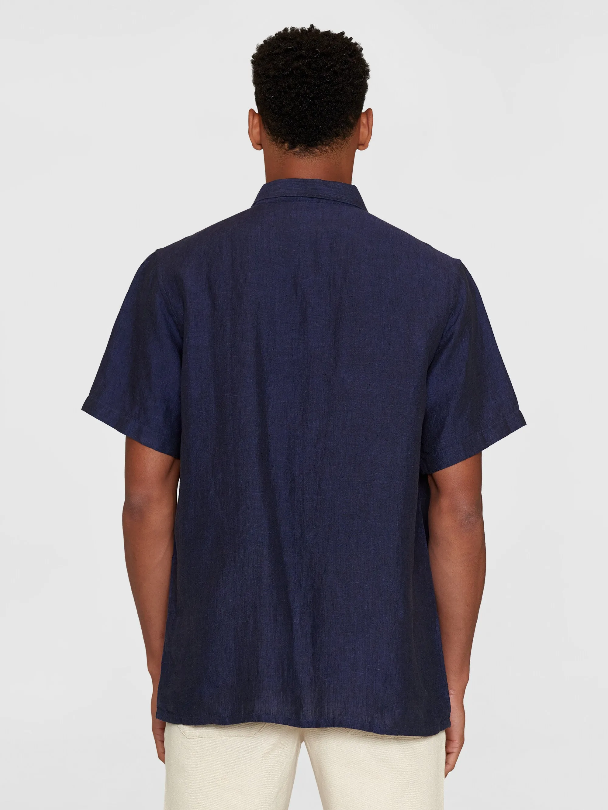 Box fit short sleeved linen shirt - Yarndyed - Total Eclipse