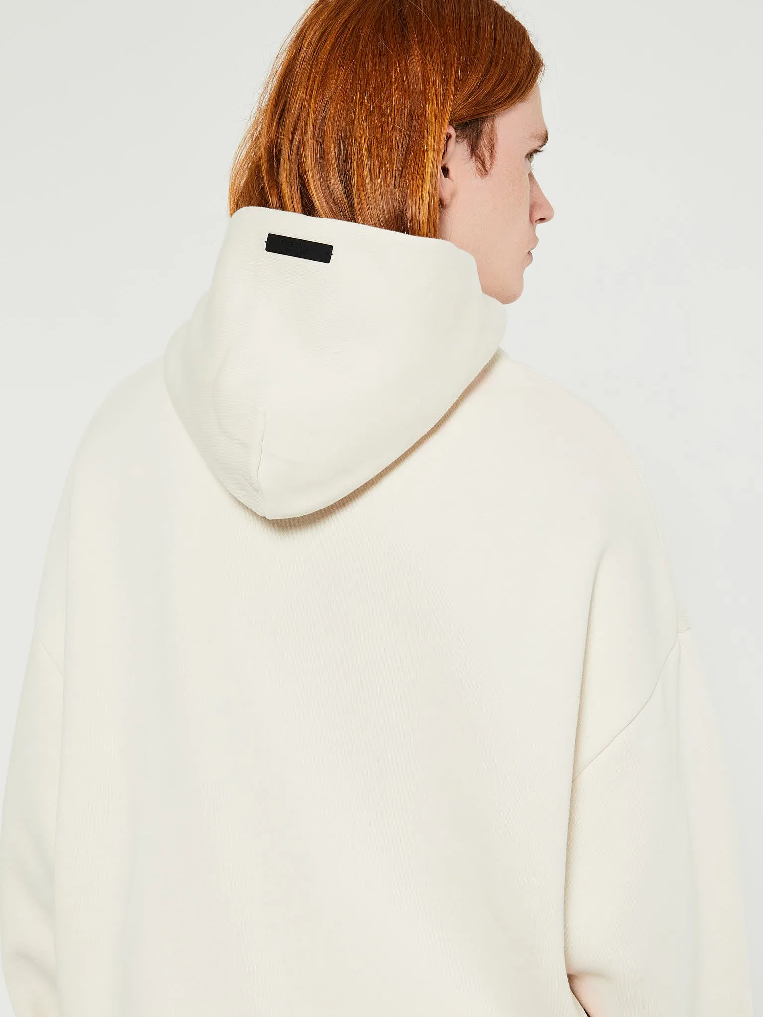 Fleece Hoodie in Shell