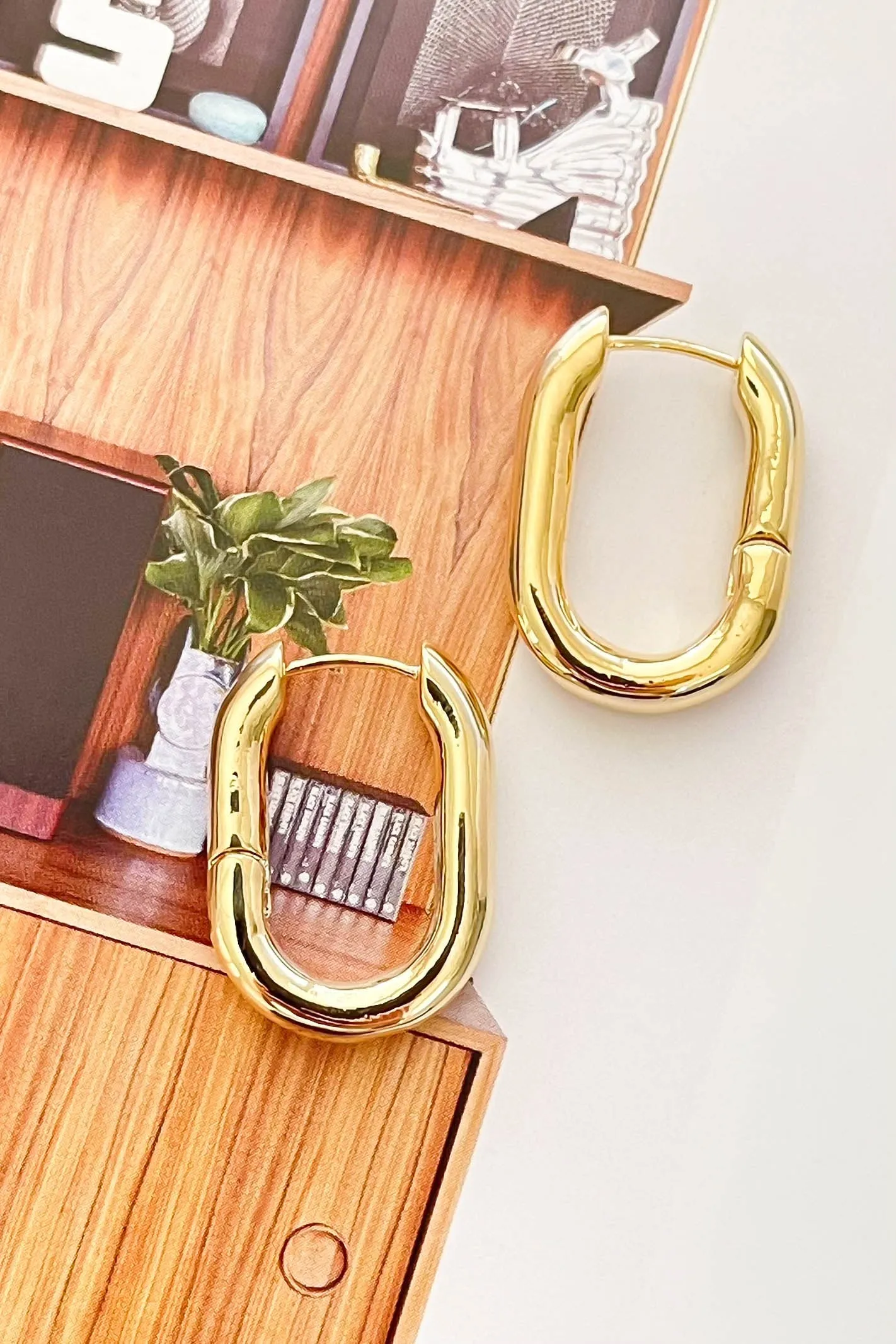 JOLENE CHUNKY HOOPS / GOLD