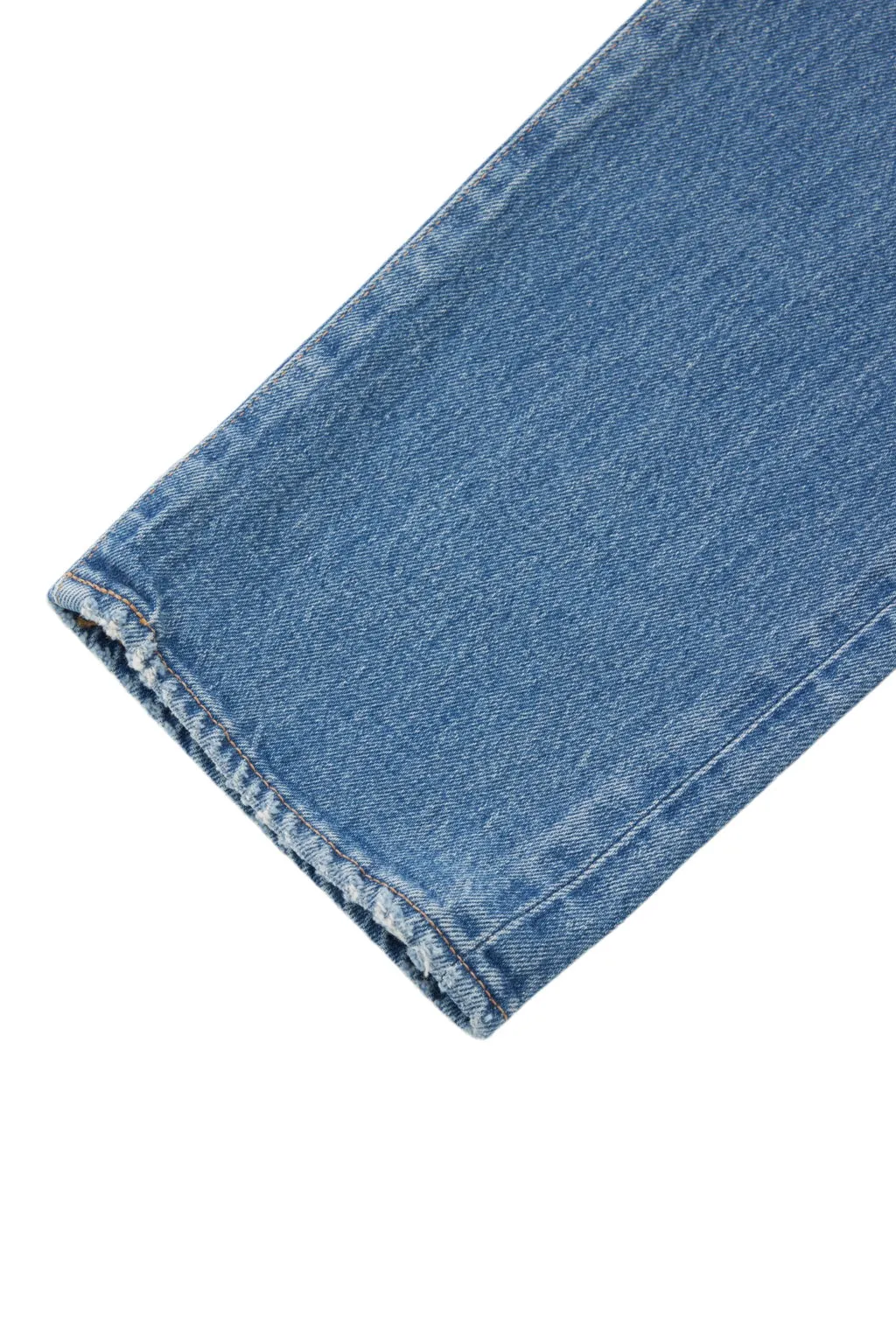 Moussy Denim Groveland Slim Straight in Blue