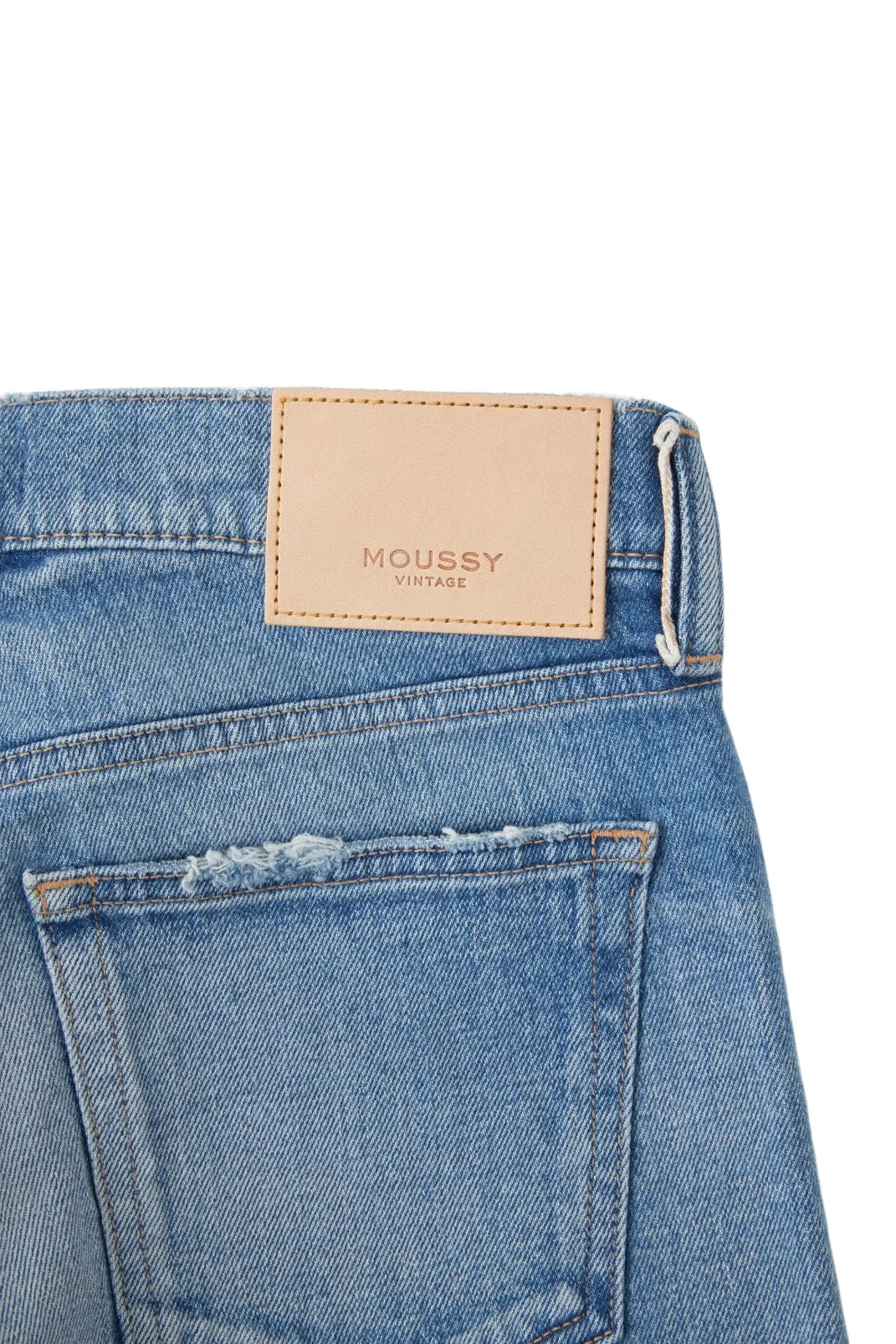 Moussy Denim Groveland Slim Straight in Blue